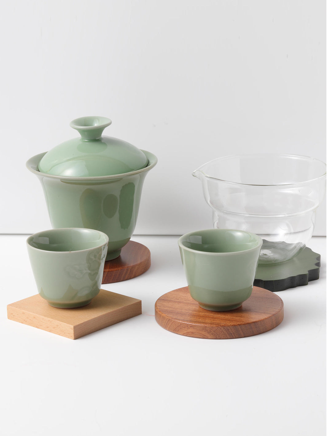 Modern Solid Wood Hamburger Coaster – Eco-Friendly Wooden Cup Mat