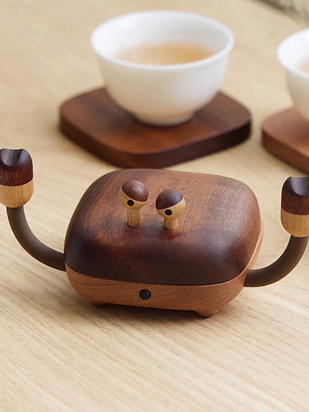 Crab Wooden Coaster Set with Holder – Handmade Table Decor